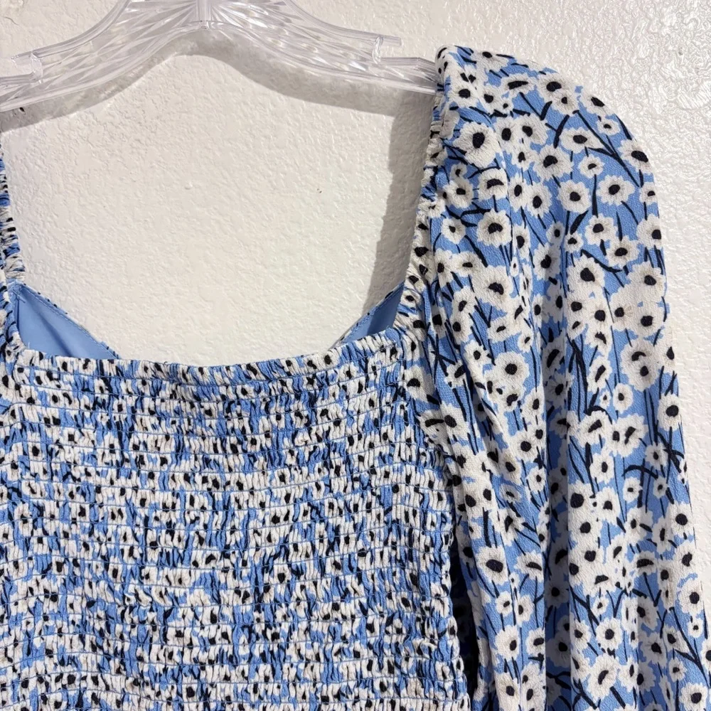 Anthropologie Hutch Cut-Out Puff Sleeve Blouse in Blue & White Floral‎